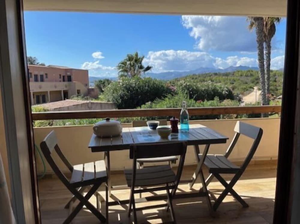 RESIDENCE PORTO CODA CAVALLO 40/53