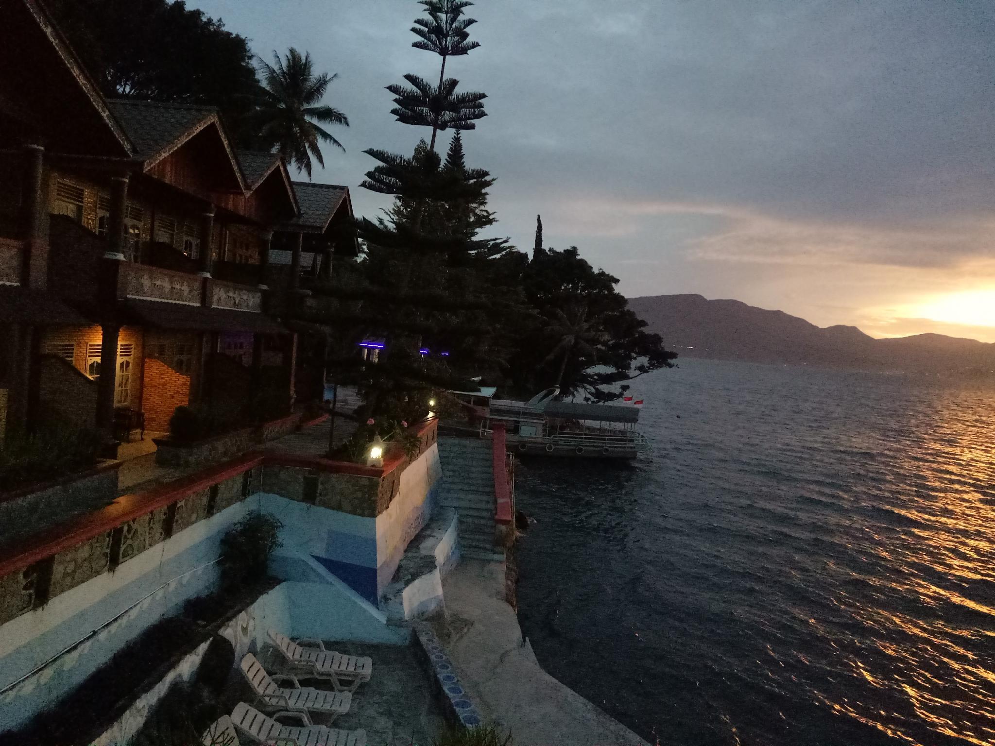 Samosir Villa Resort 16/17