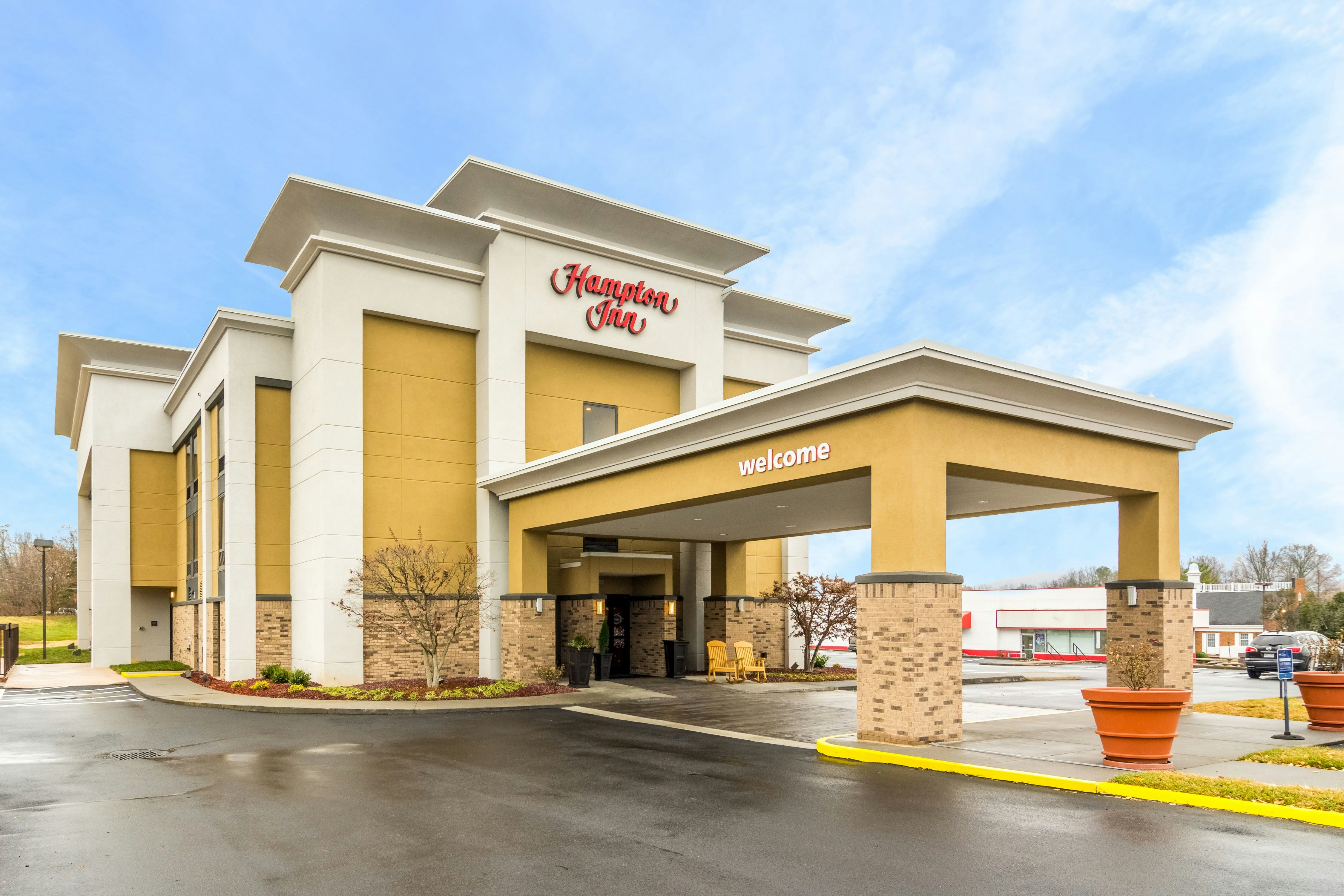 Hampton Inn Johnson City 34/37