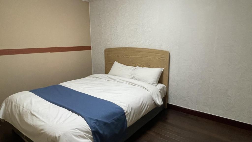 Hotel Master Daecheon 12/35