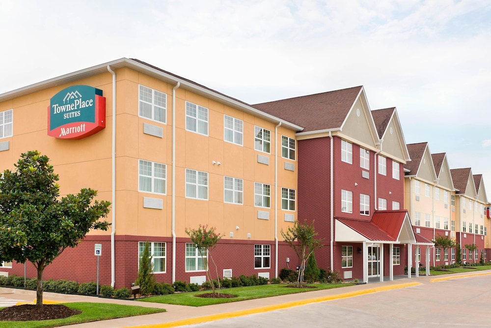 Sonesta Simply Suites Houston Brookhollow 2/32