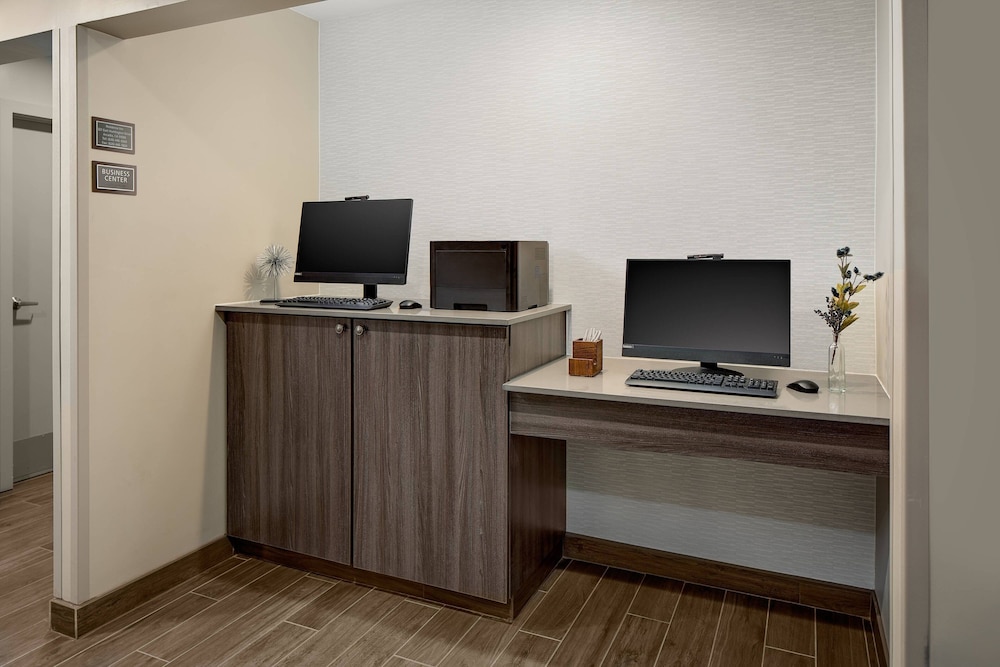 RESIDENCE INN PASADENA ARCADIA 42/43