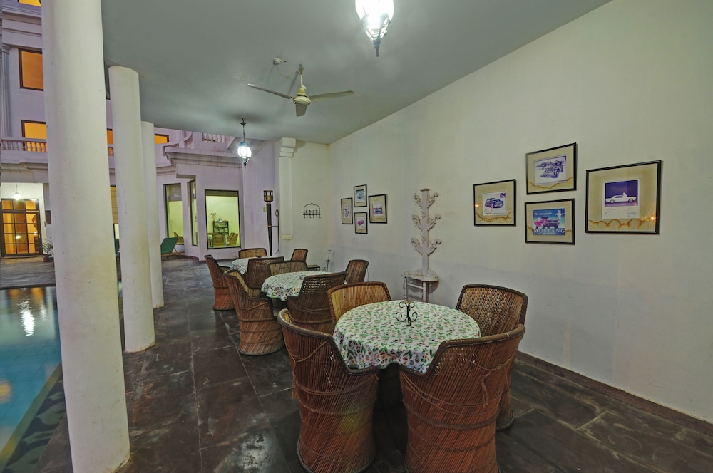 THE HADOTI PALACE BUNDI 17/39