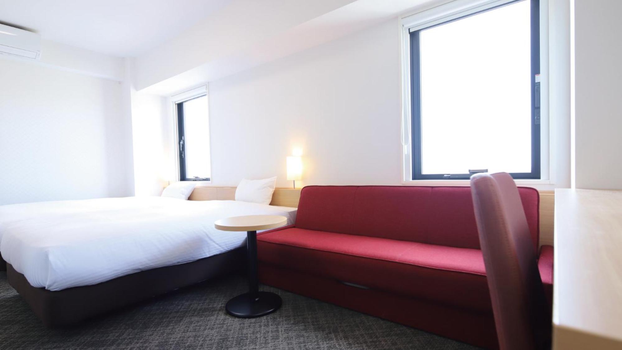 Deluxe, Twin Beds