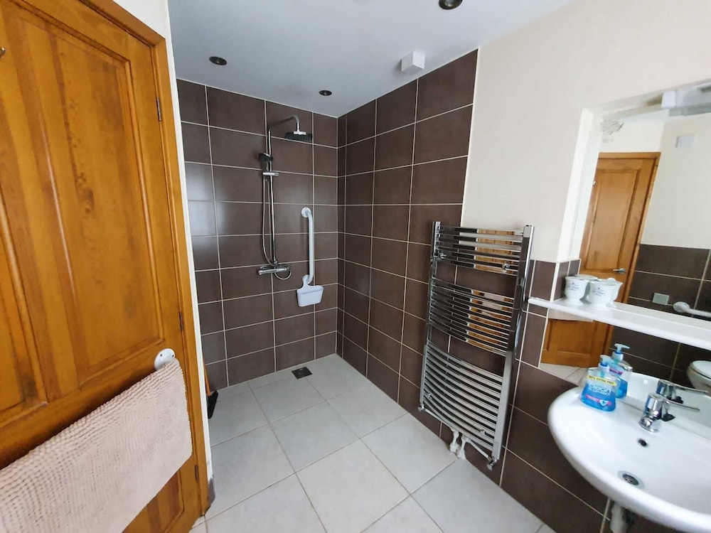 Martin Lane Farm Holiday Cottages 49/50