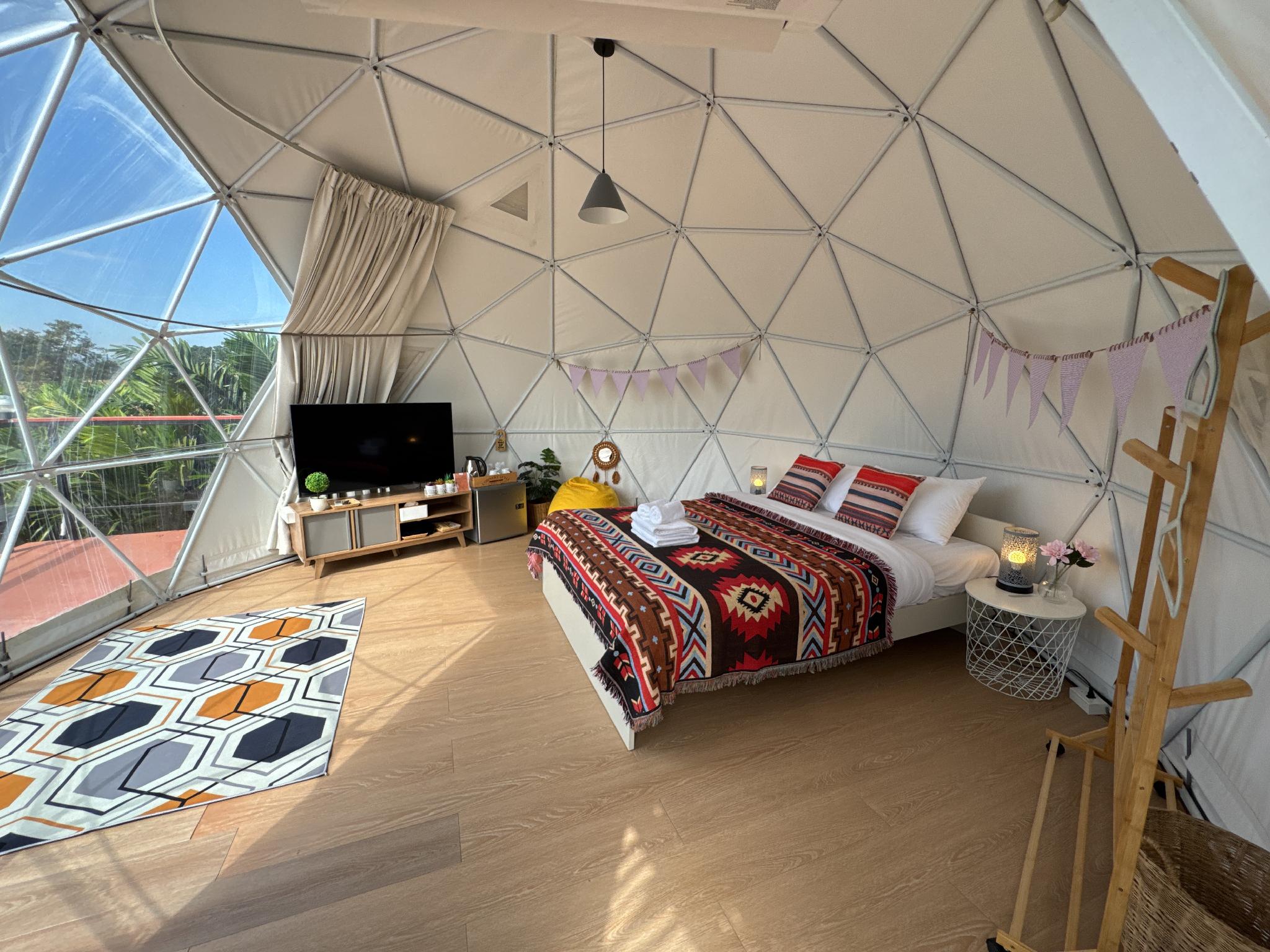 Pool, Dome, Villa, Two Story