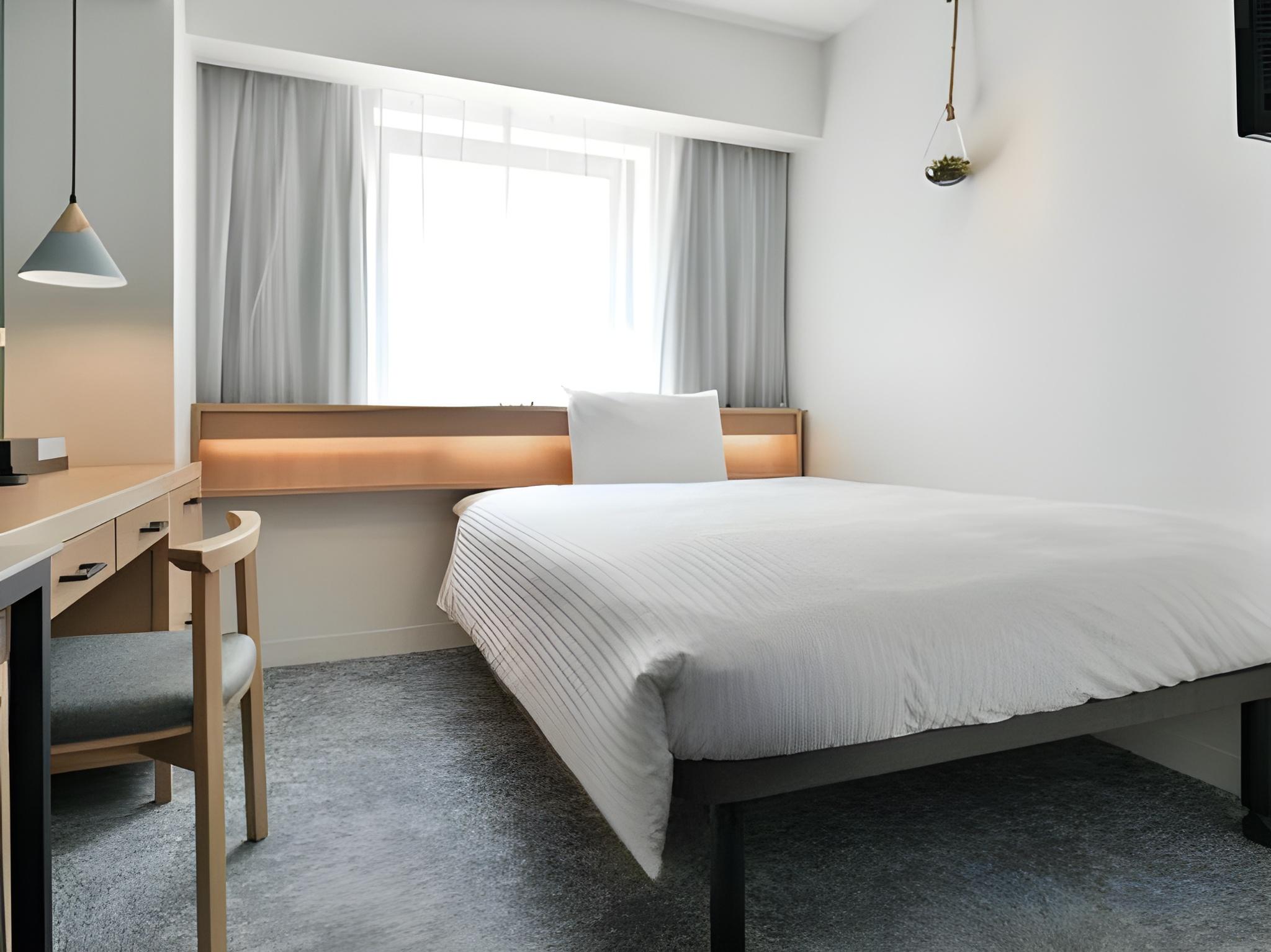 ROOM, SINGLE, DOUBLE BED