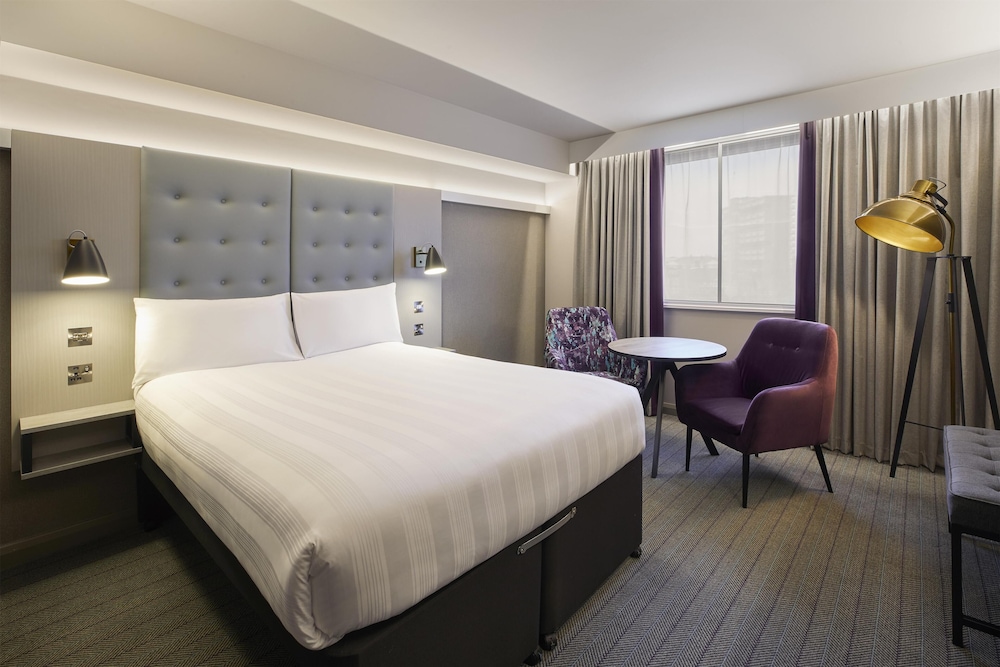 Superior, King Bed