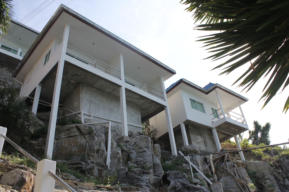 Koh Sichang Unseen 2/40