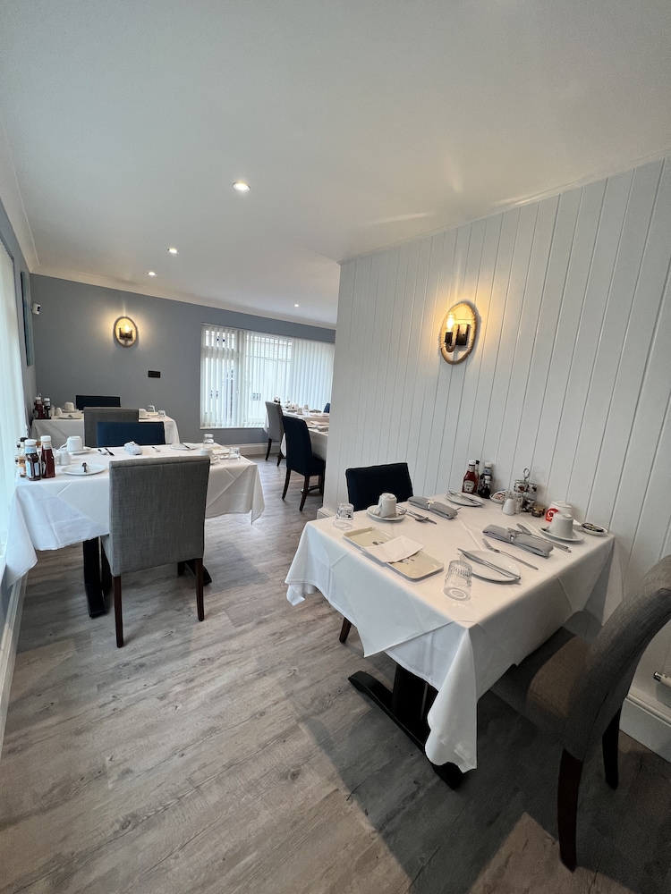 The Birkdale Guest House 25/50