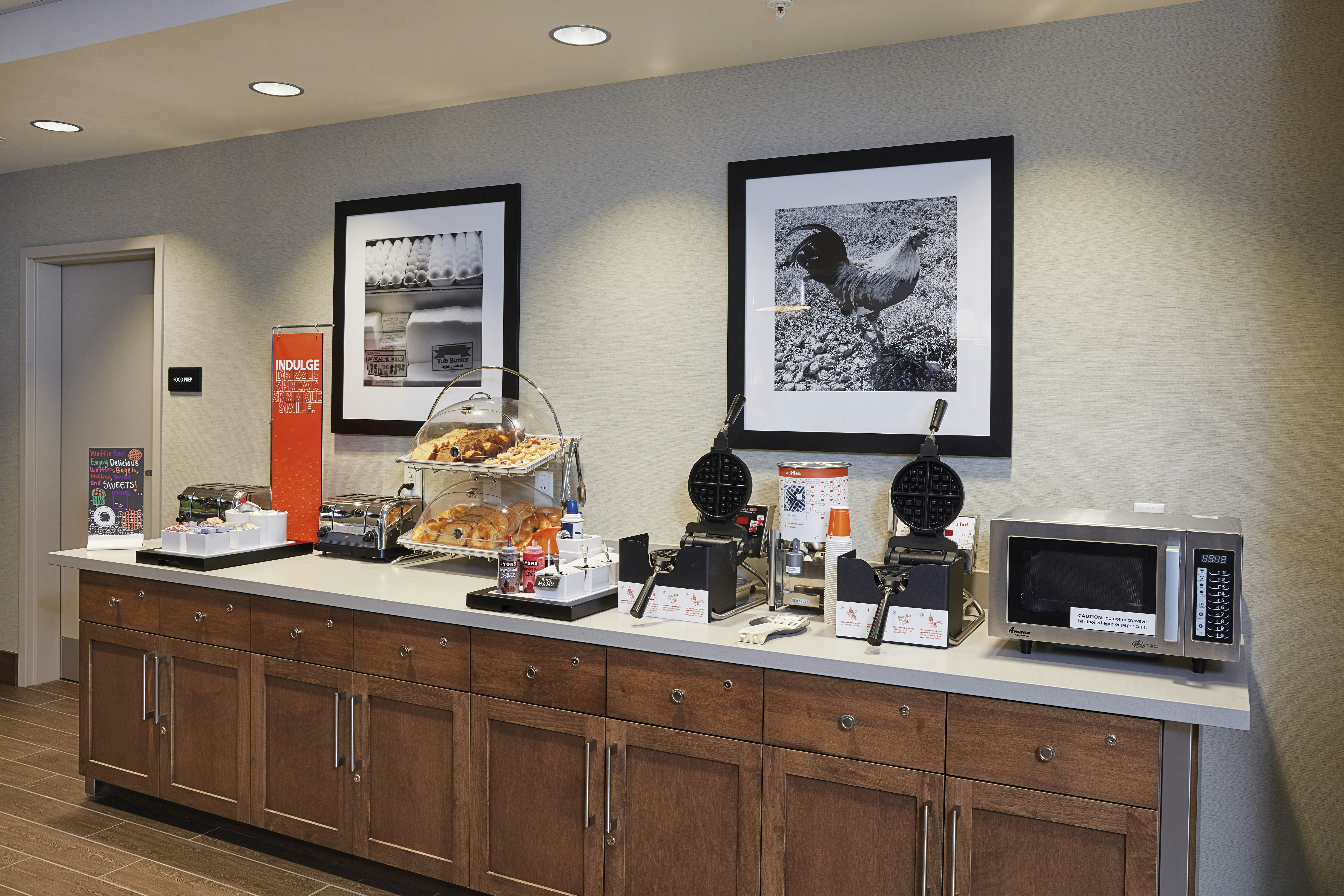 Hampton Inn and Suites Sacramento At Csus 8/51
