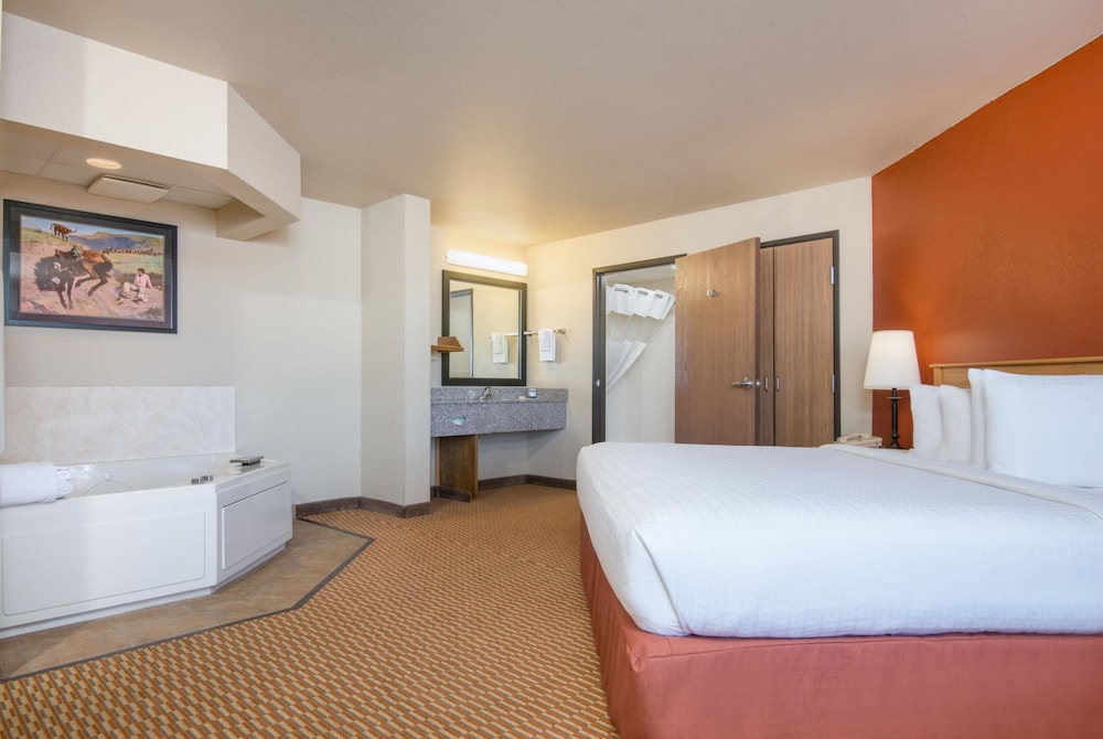 Americinn By Wyndham Pampa - Event Center 8/26