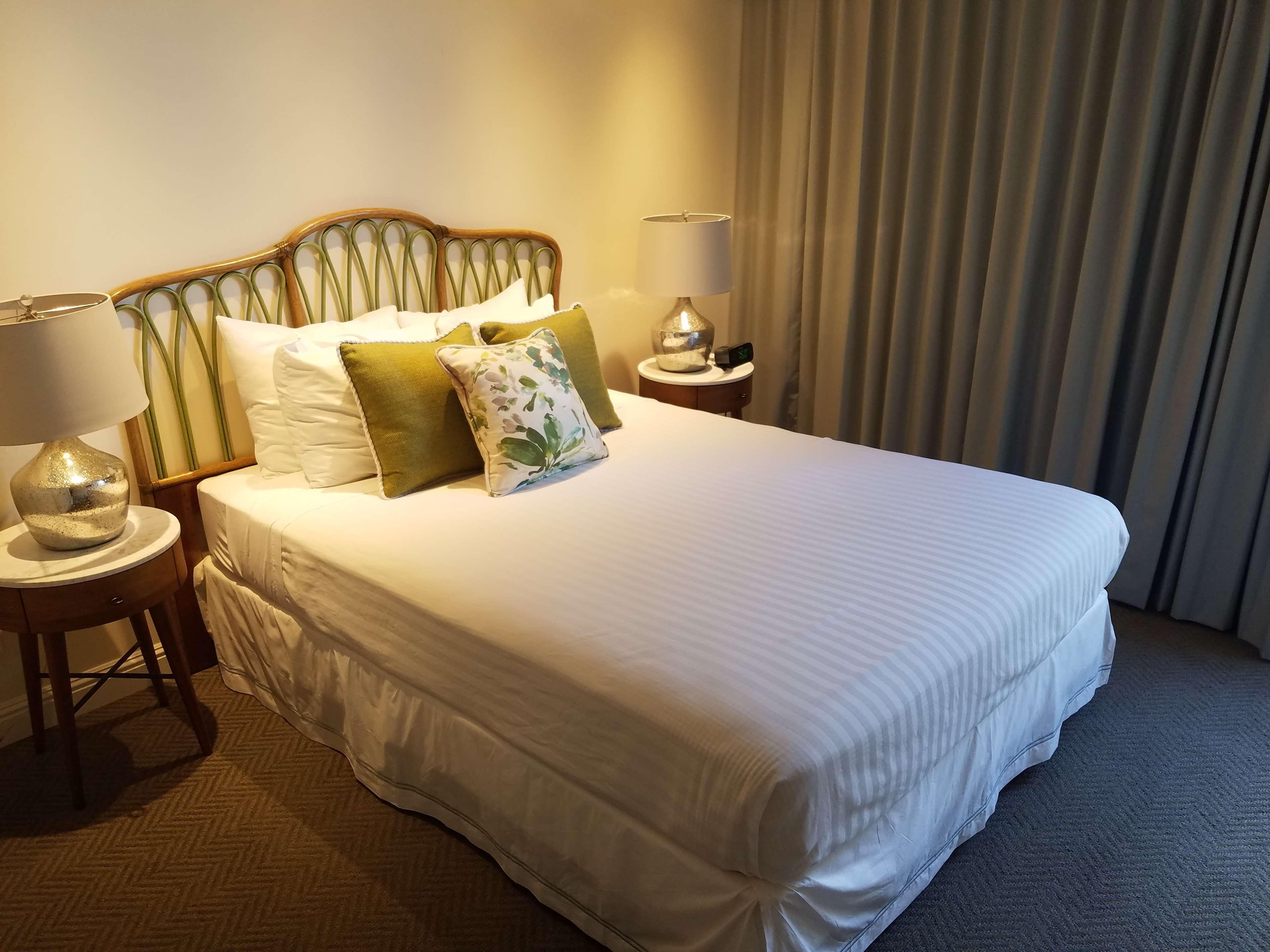 Imperial Hawaii Resort at Waikiki 10/26