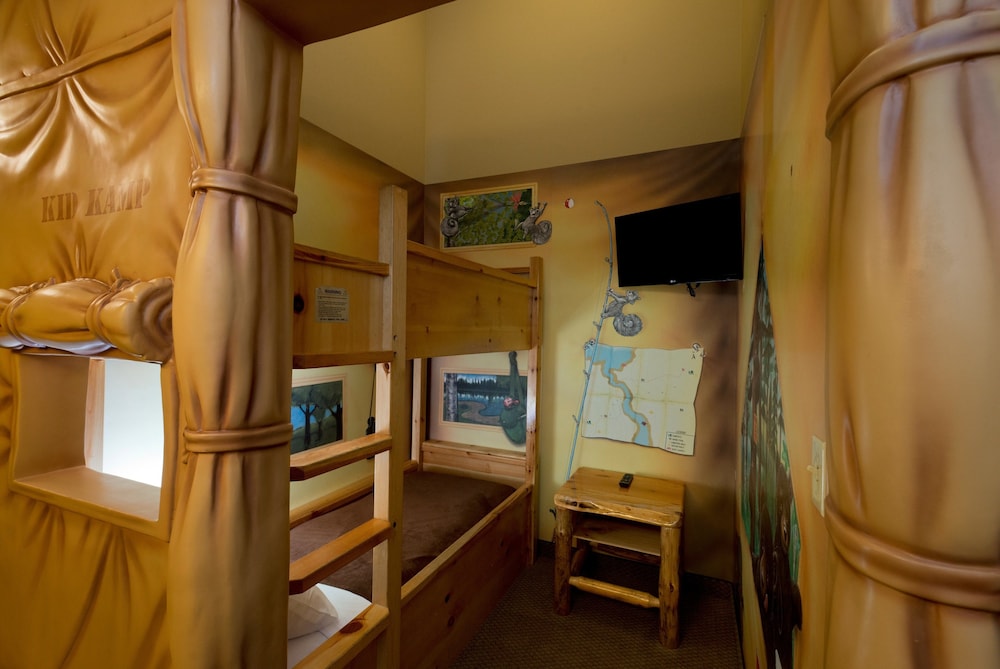 Great Wolf Lodge Traverse City 47/62