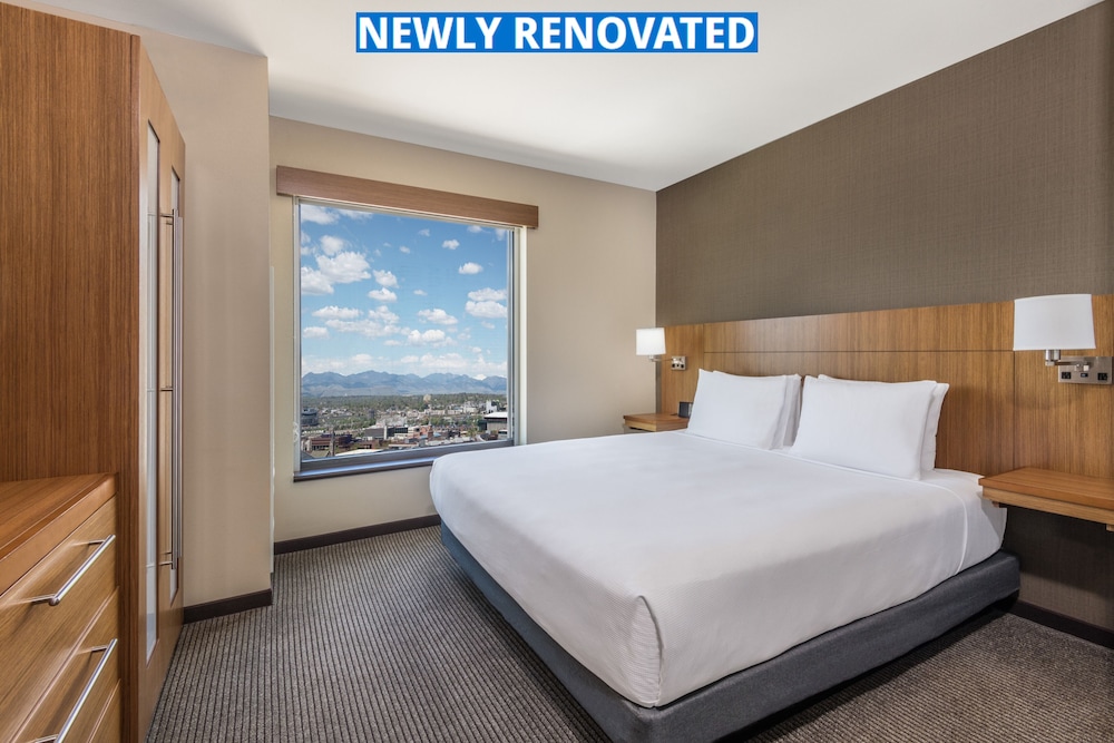Hyatt Place Denver Downtown 12/50