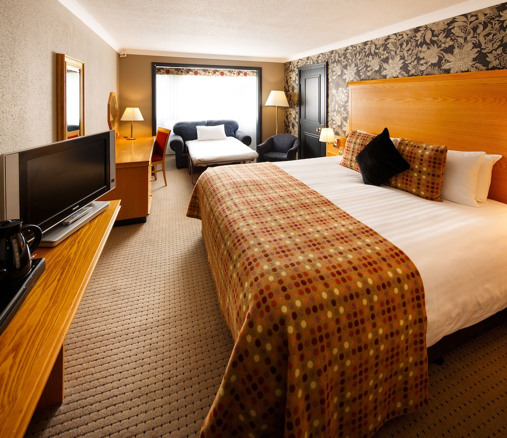 Mercure Bristol North The Grange Hotel 15/50