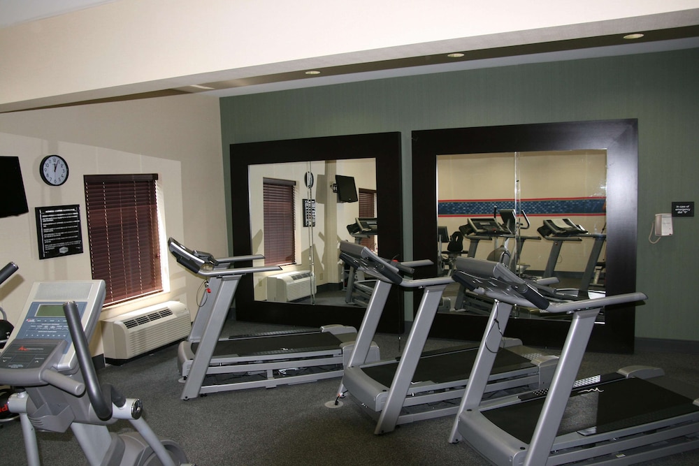 Hampton Inn Suites West Point Ms 10/26