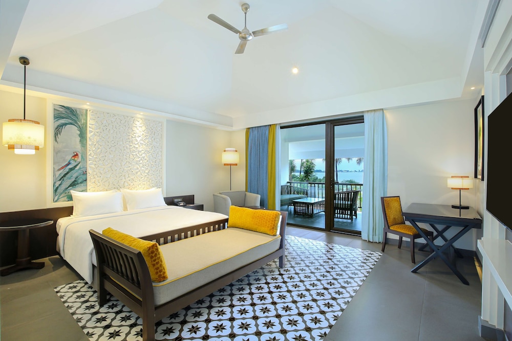 Radisson Resort Pondicherry Bay 24/73