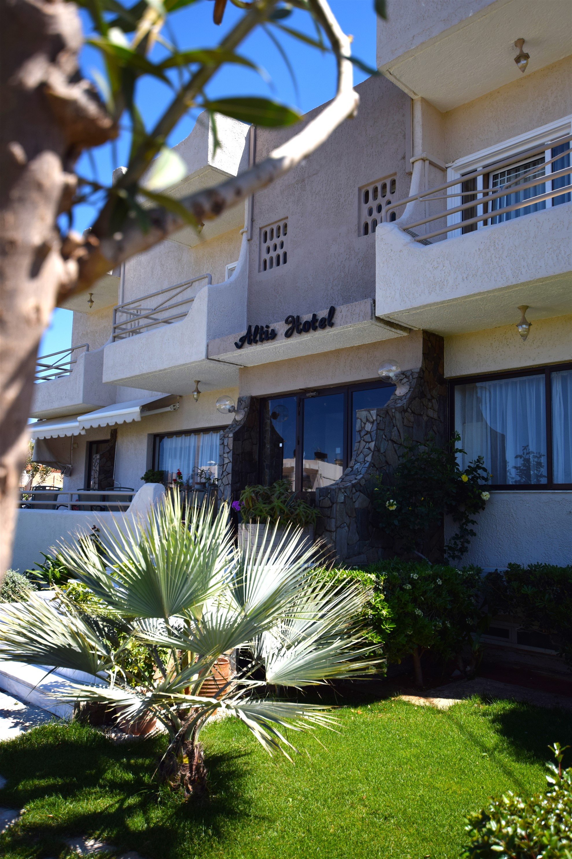 Altis Hotel 11/40