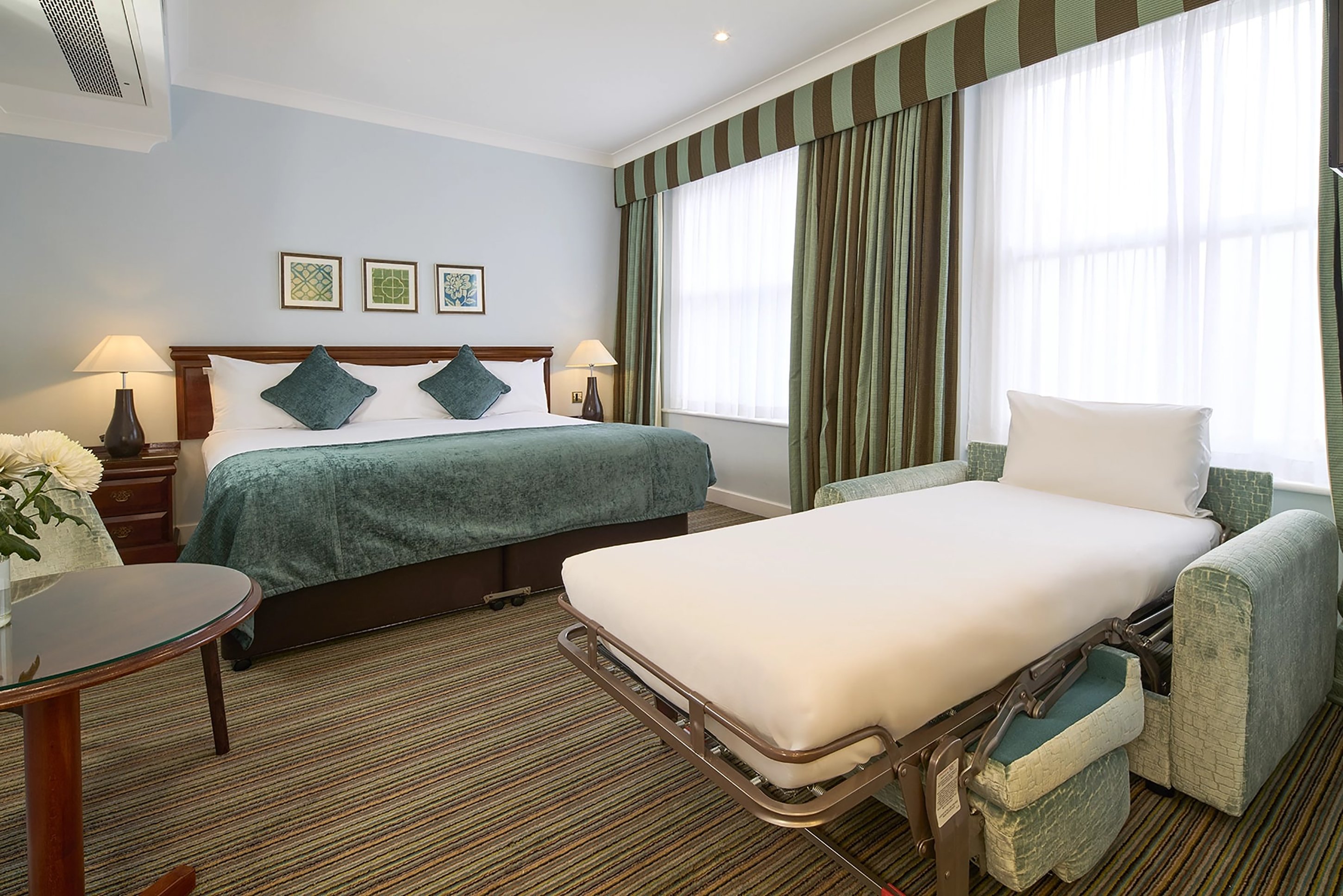 Rembrandt Hotel 34/82