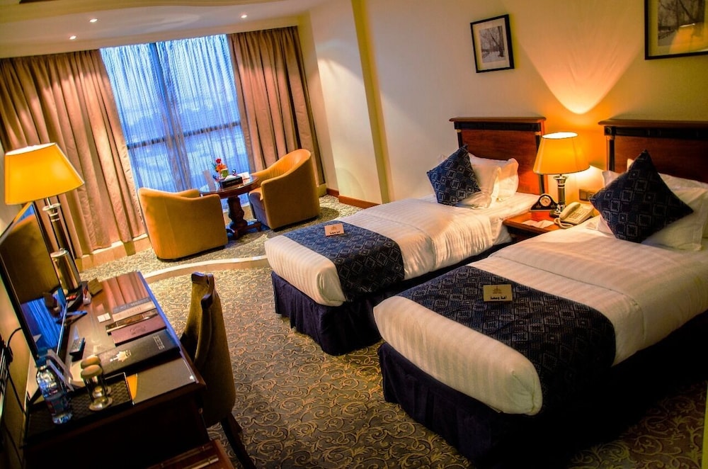 فندق كراون تاور(Crown Tower Hotel) 14/47
