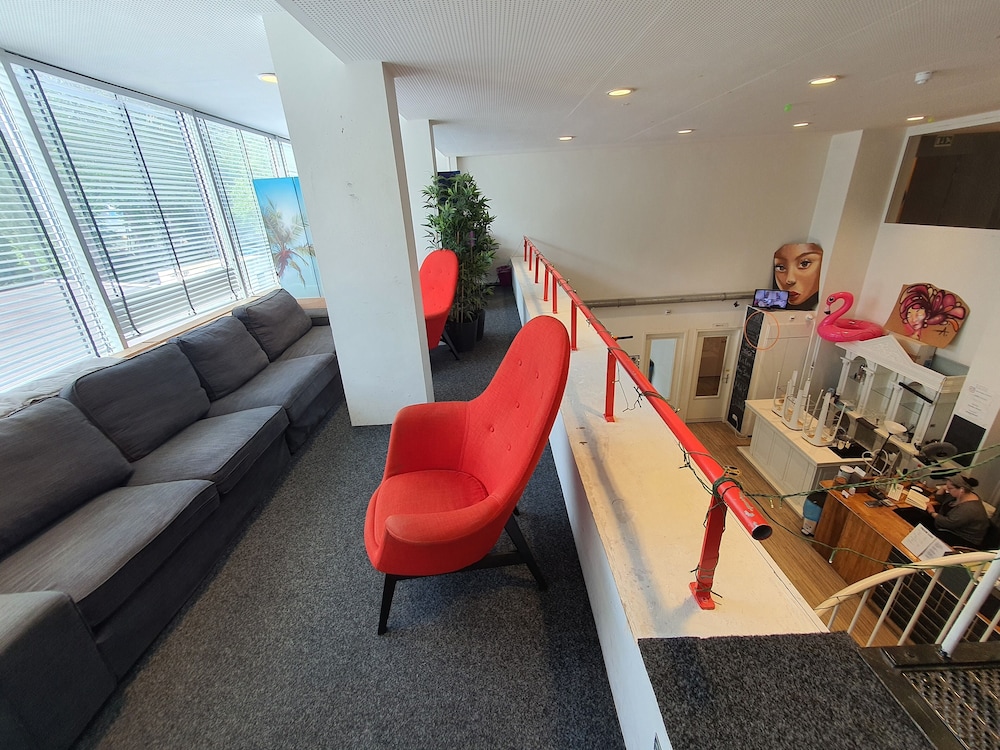 Dutchies Hostel 31/50