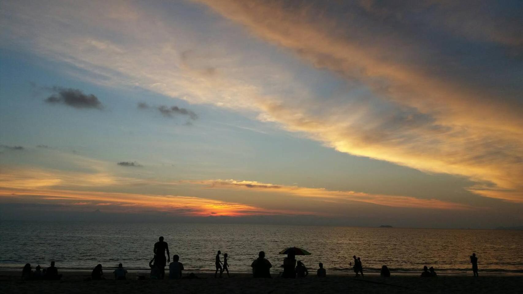 Lanta Long Beach Hostel 36/50