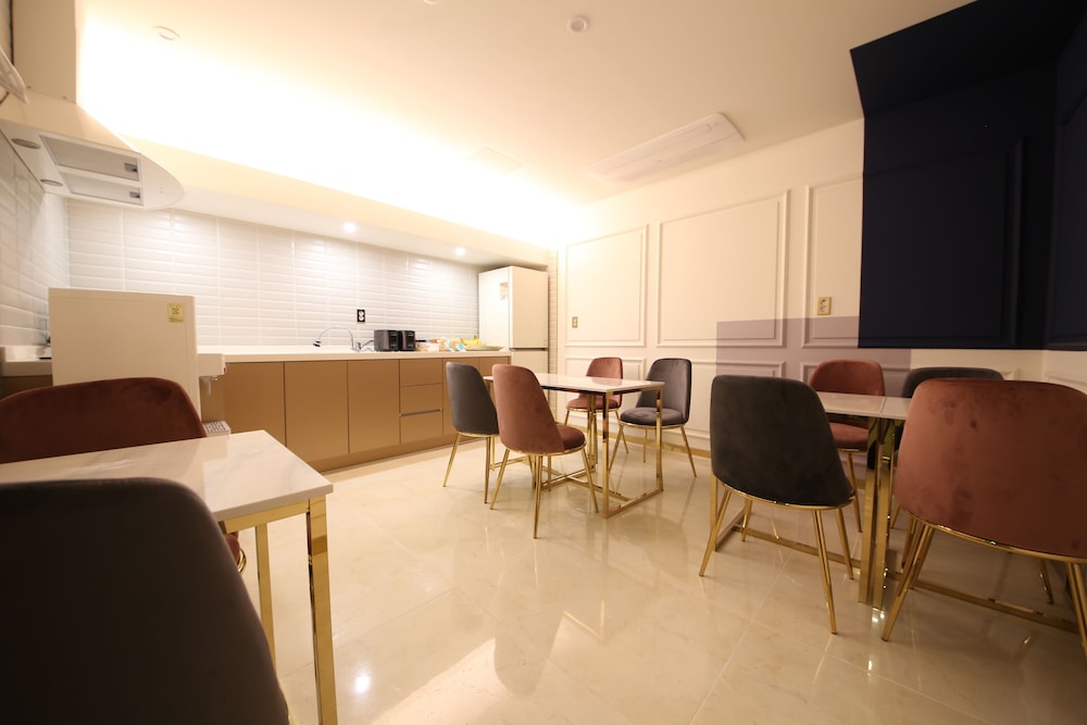 Busan Sasnag Den Basta Hotel 30/48