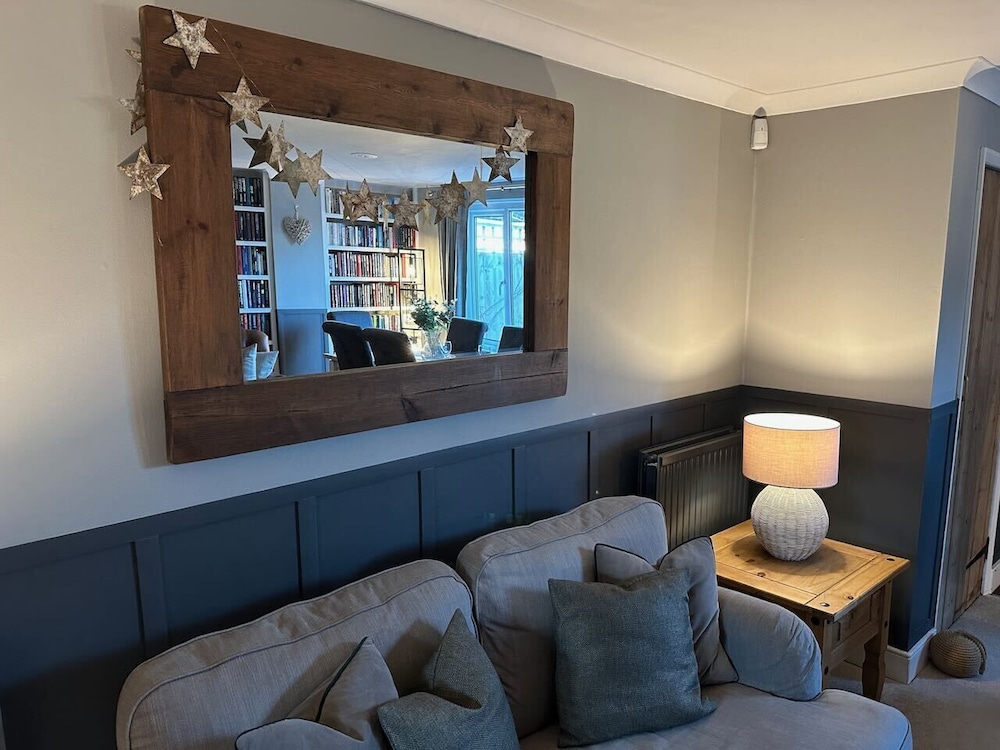 Meadow Cottage 30/50
