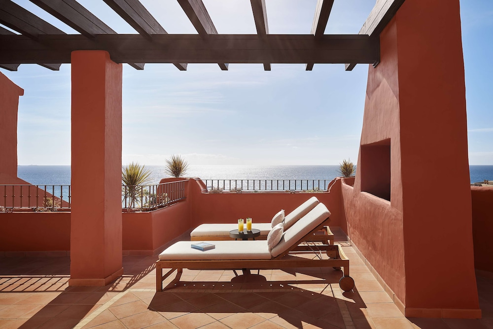 Tivoli La Caleta Tenerife Resort 34/64