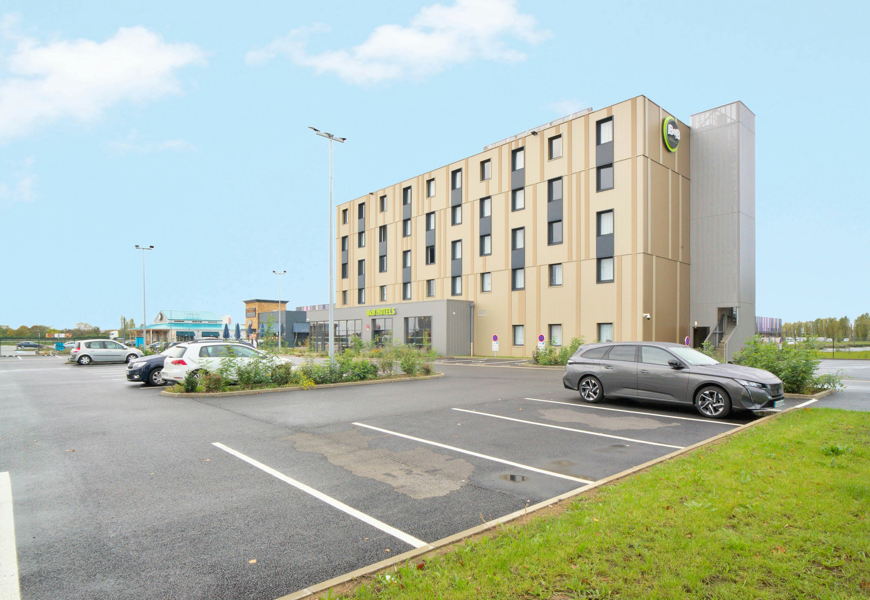 B&B Hotel Dreux Nord 20/23