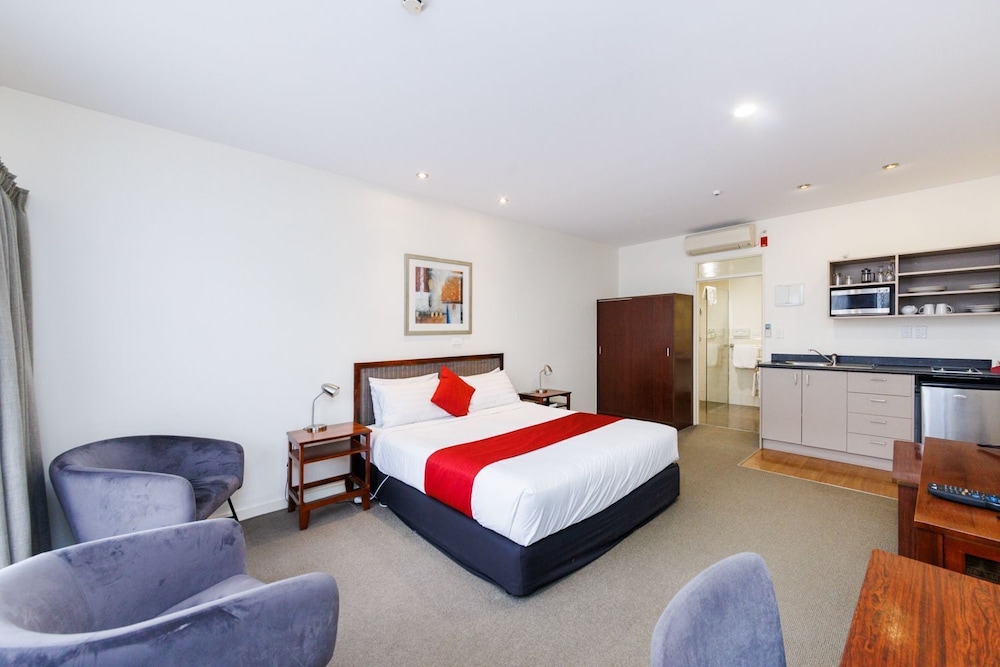 Fitzherbert Regency Motor Lodge 23/46