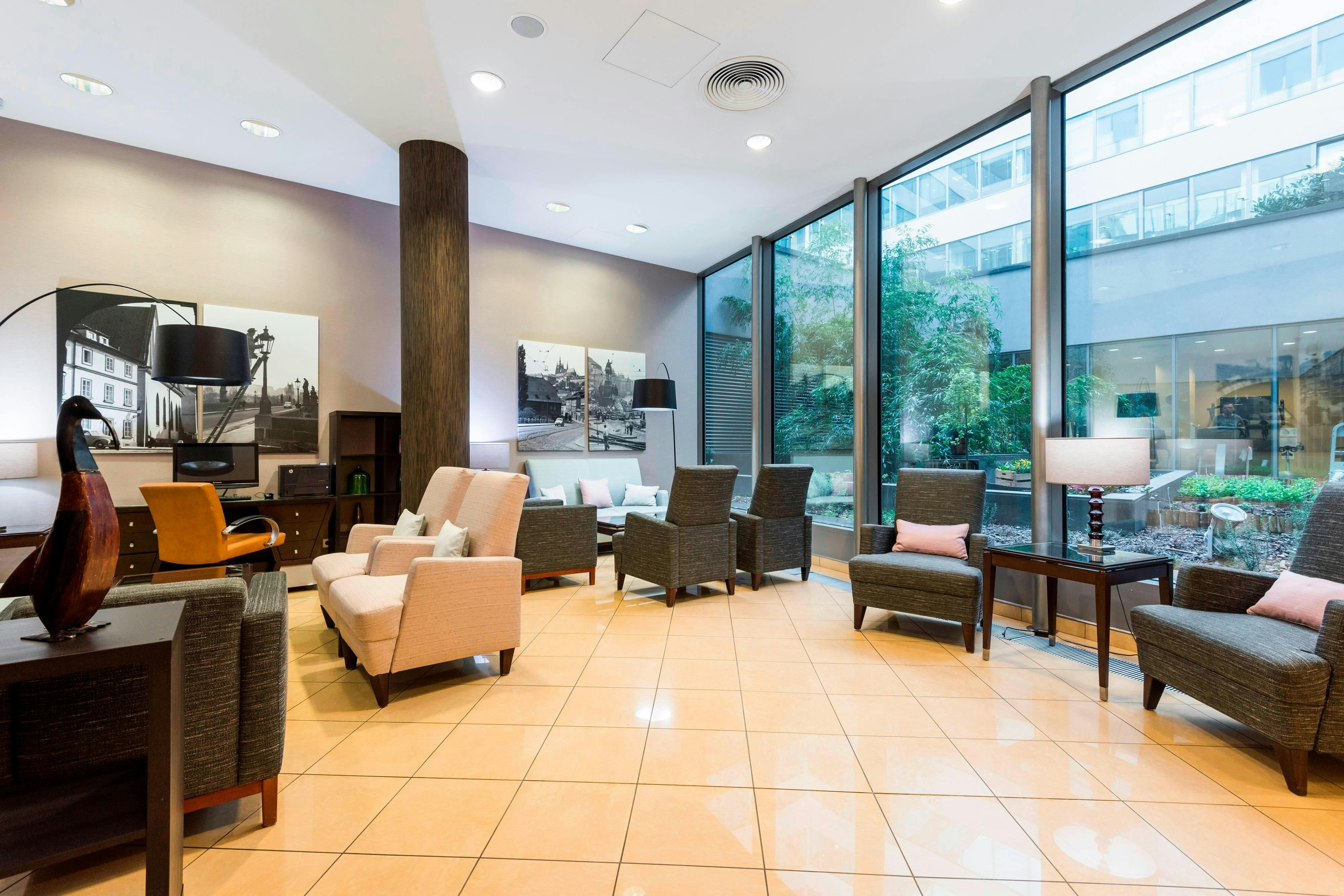 Courtyard By Marriott Prague City 29/54