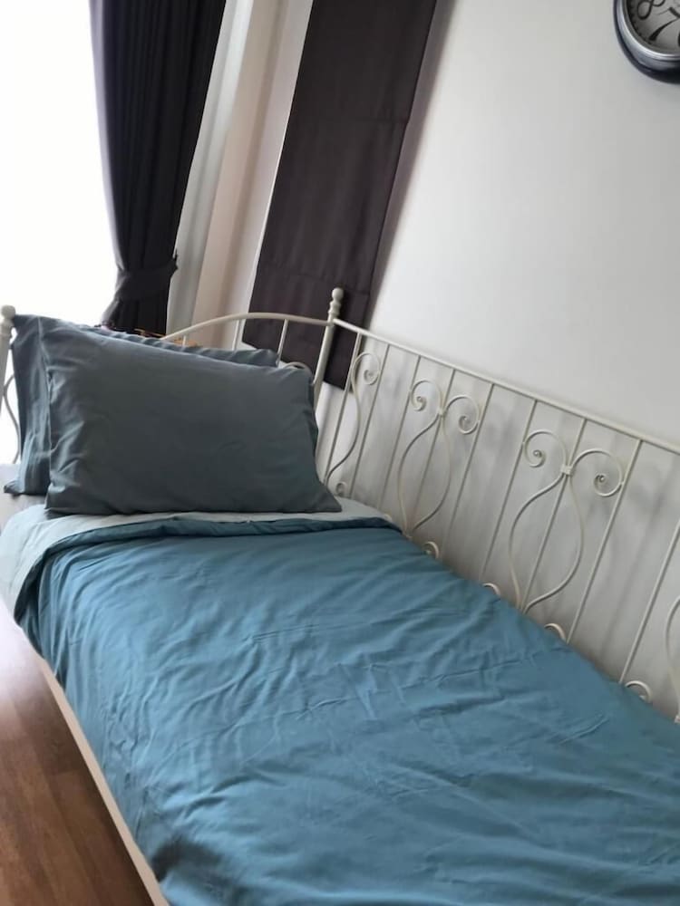 Autta House 16/50
