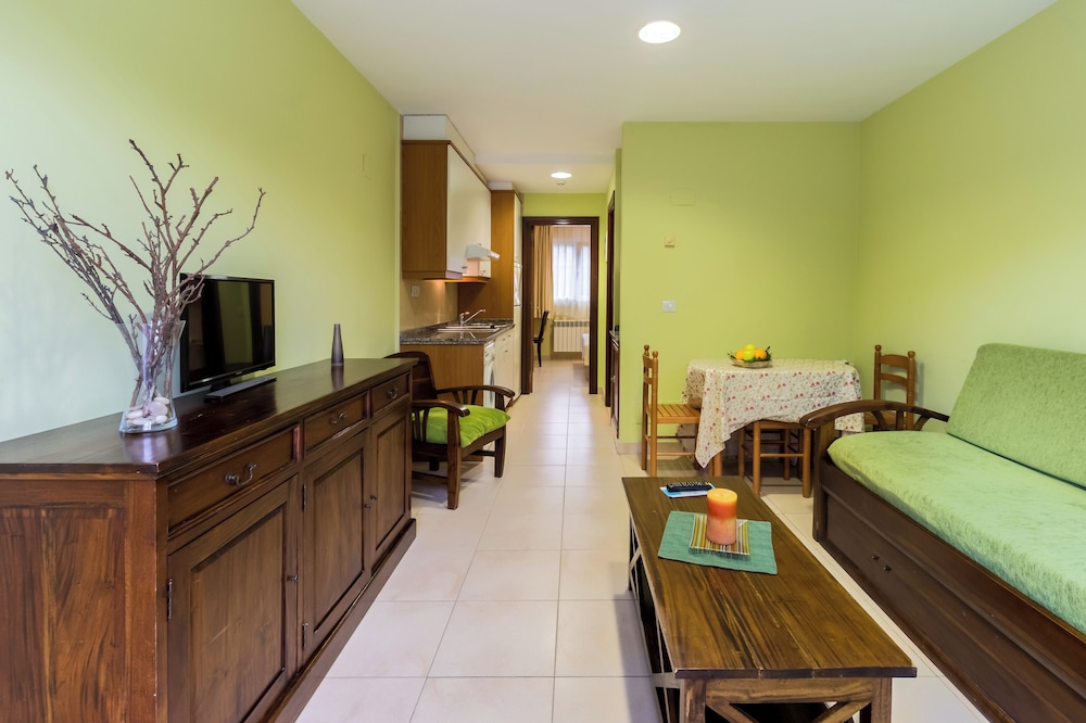 Apartamentos Playa de Toro 24/50
