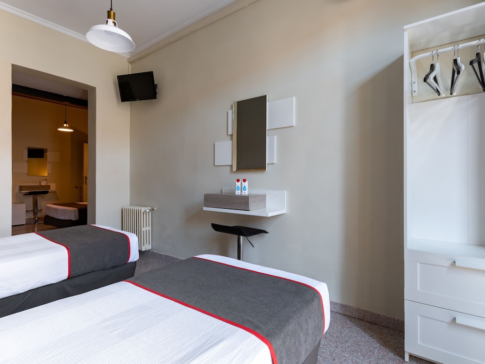 Hostal Las Murallas 33/50