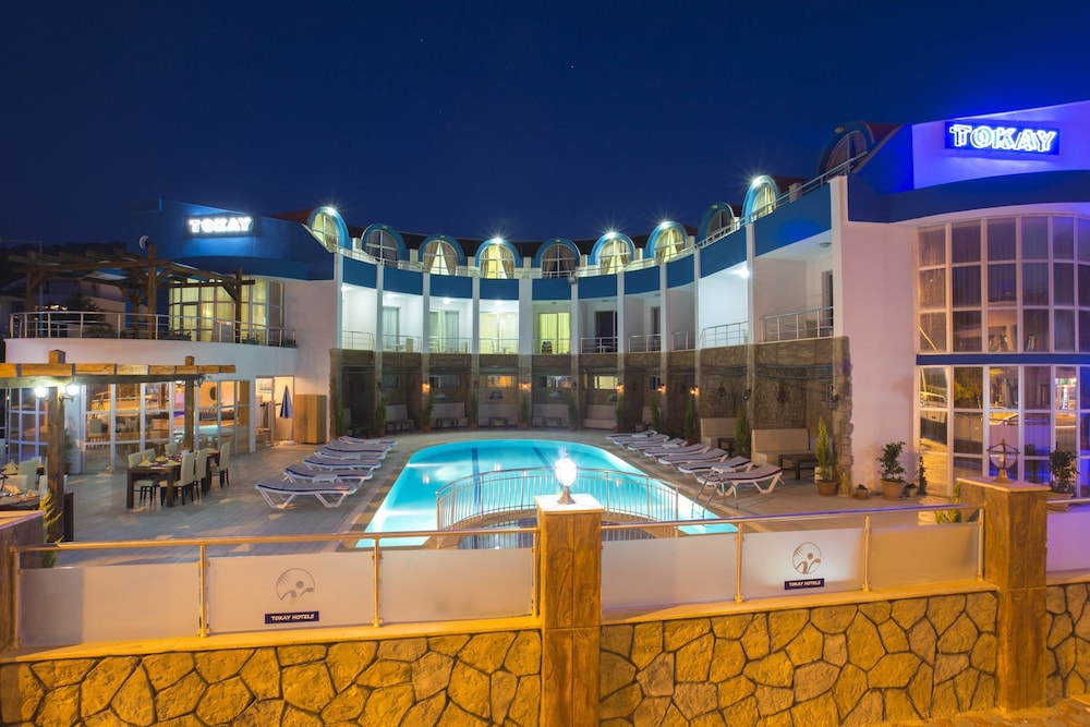 Tokay Hotel 1/50
