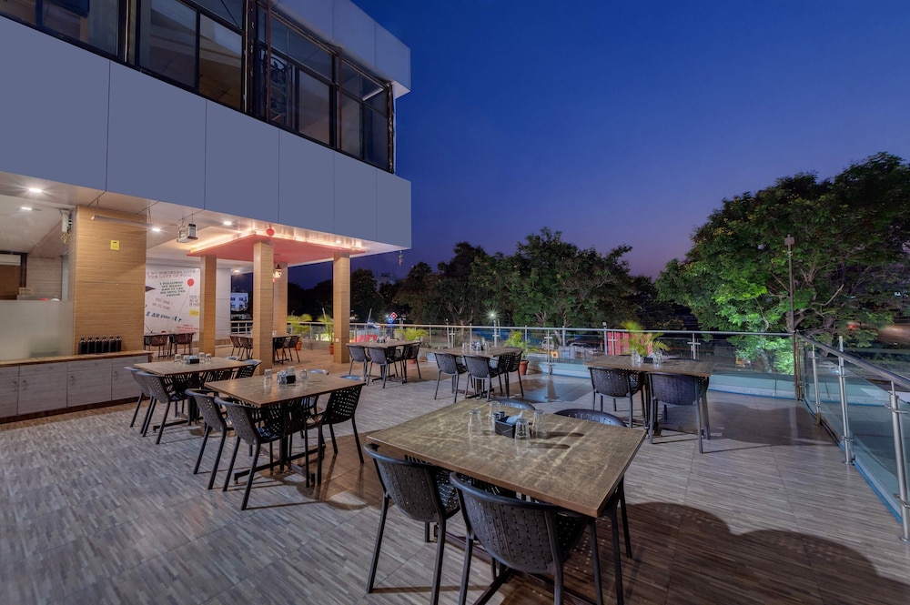 Hotel Grand Fortune Beacon, Ichalkaranji (Maharashtra) 28/31