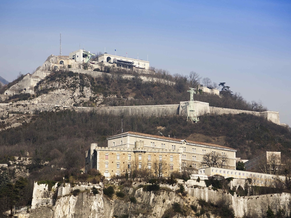 Ibis Styles Grenoble Centre Gare 65/68