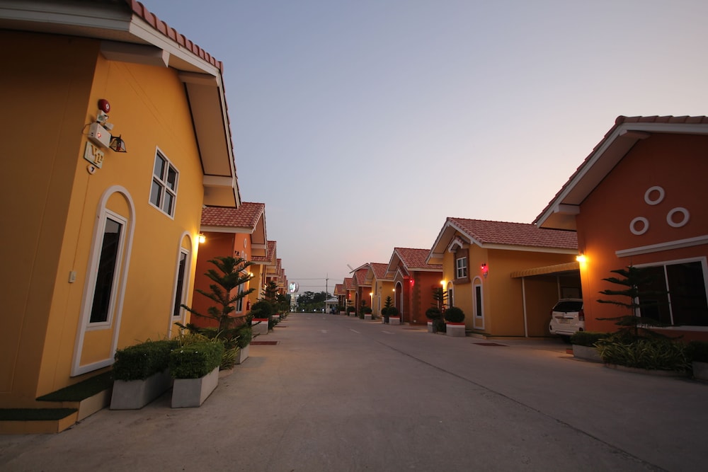 Windsor Park And Resort 3/17