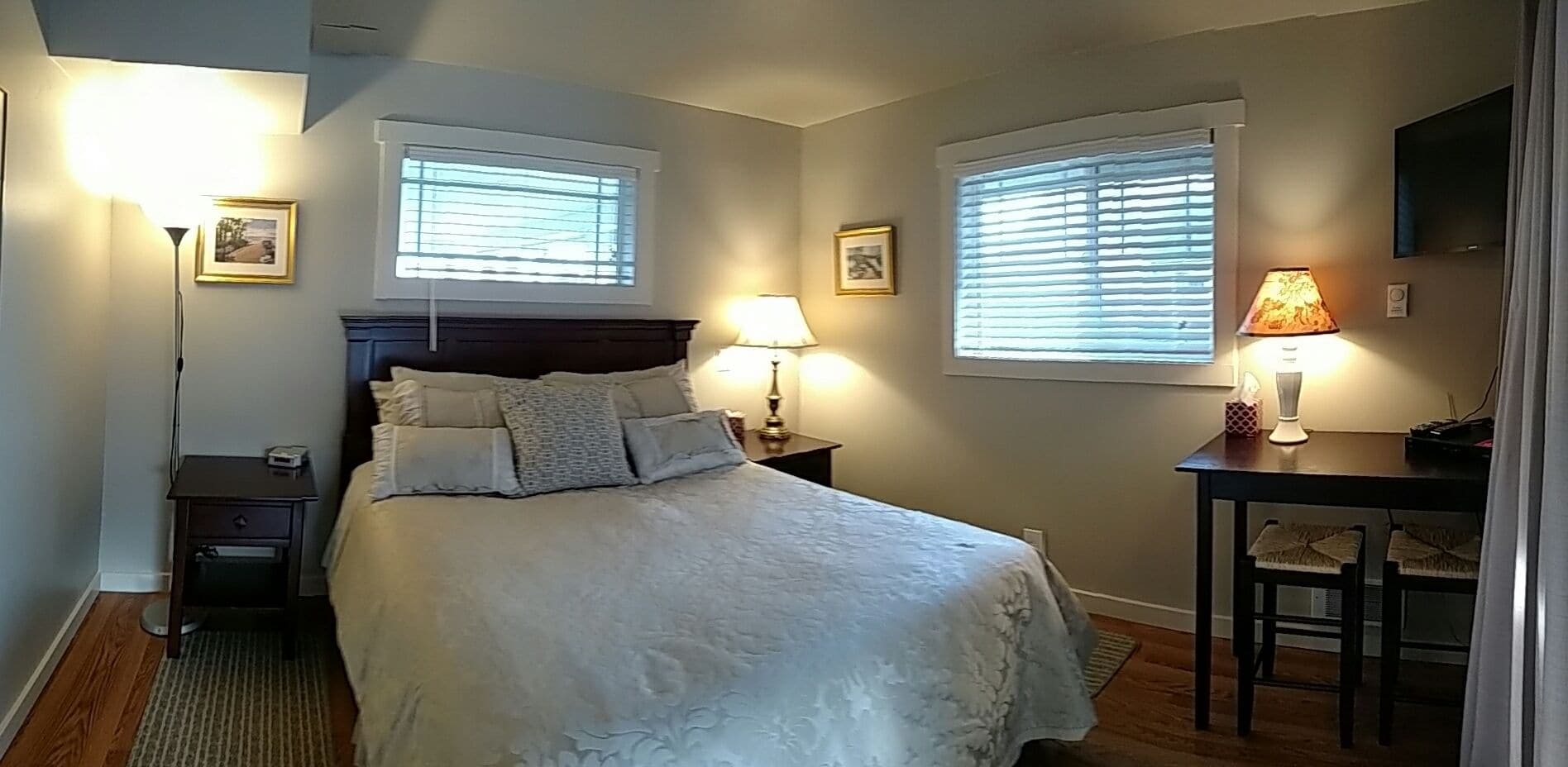 Garden Suite, Queen Bed