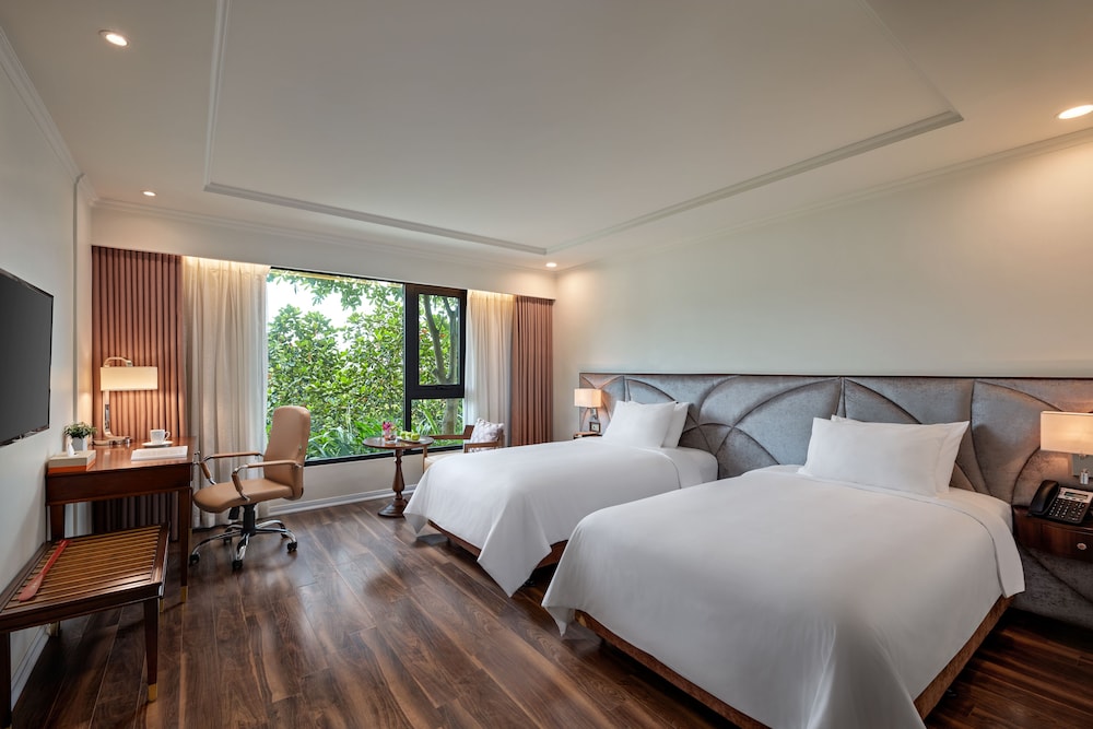 Ravatel Luxury Hotel Bac Giang 7/50
