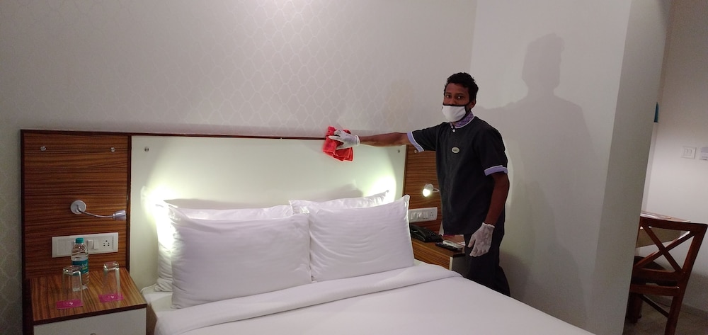 Regenta Inn Indiranagar photo3