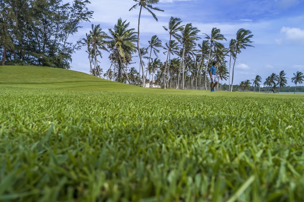 Shangri La Hambantota 57/67