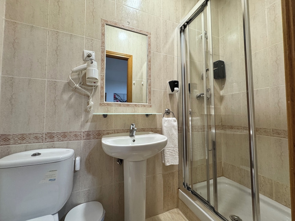 Hostal Rayuela 69/72