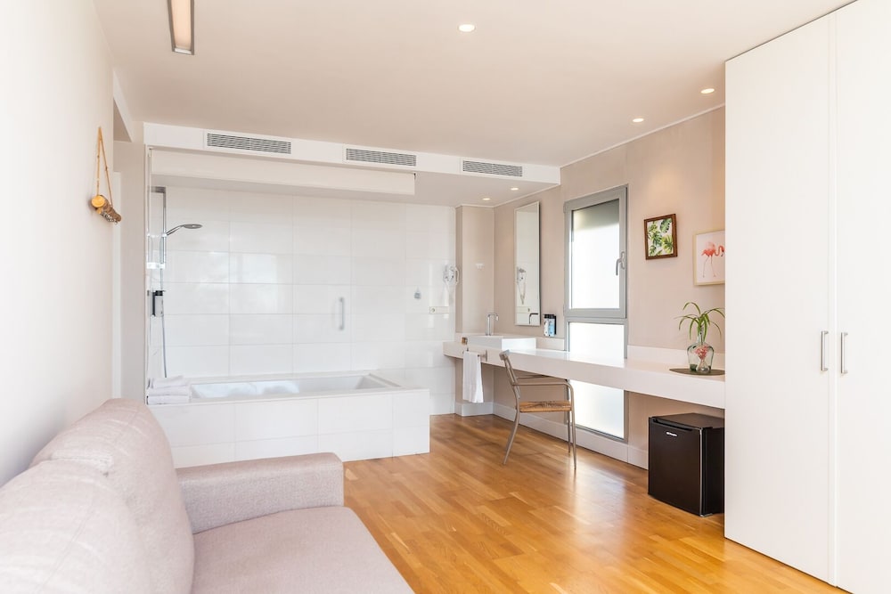 Meraki Beach Hotel Adults Only 27/50