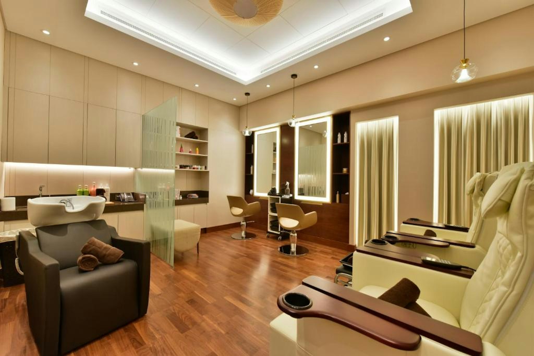 Bahrain Airport Hotel - Airside 45/58