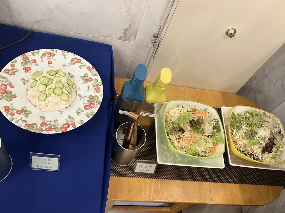 TOYOKO INN TOKYO NIHOMBASHI HAMACHO MEIJIZA MAE 30/50