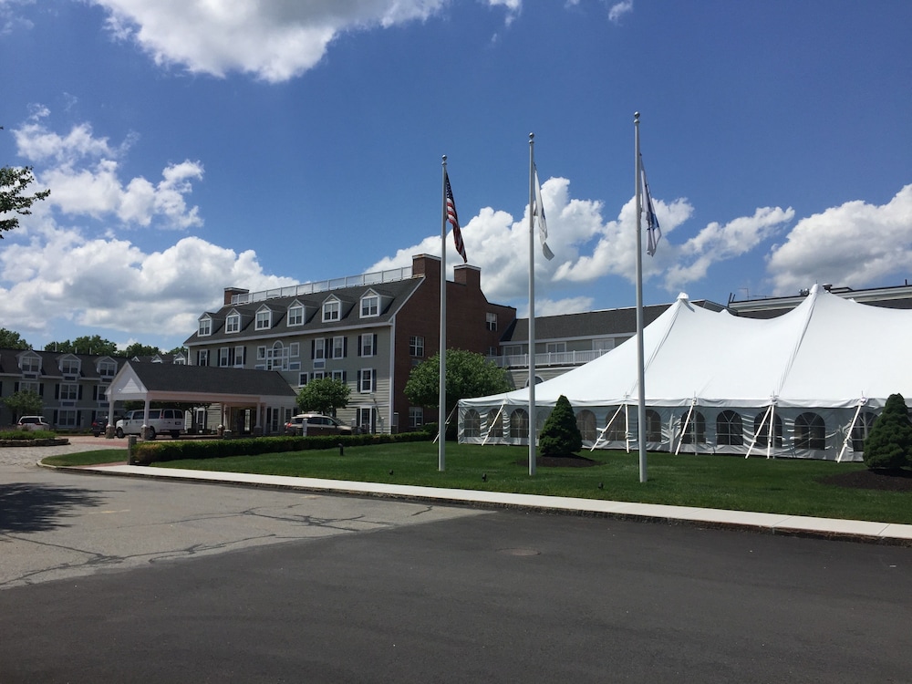Westford Regency Inn And Conference Center 15/18