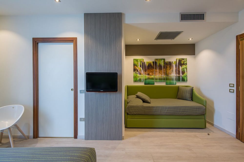 Hotel Ideal 32/49